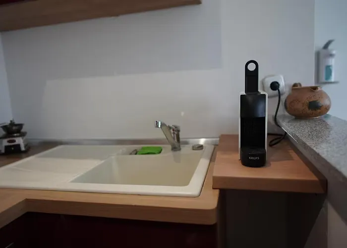 Calm Im Erdgeschoss Mit Eigenem Eingang Daire *